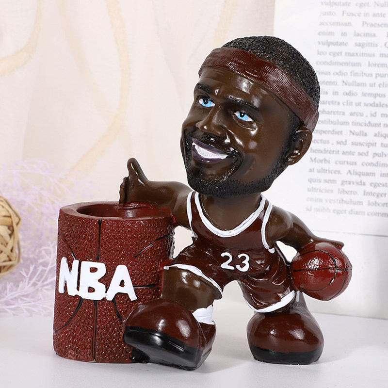 创意个性篮球明星笔筒 NBA球星詹姆斯库里树脂工艺品摆件学生礼品