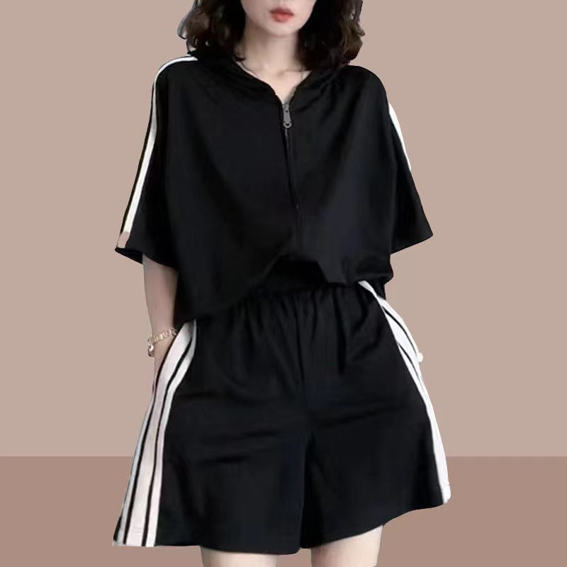 新款休闲时尚运动服套装女夏季胖妹妹时髦大码减龄短袖短裤两件套