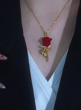 2026年新款小众设计感复古红色玫瑰花项链简约百搭项链个性时尚