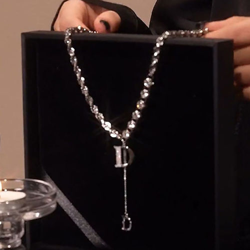 钛钢ins项链女锁骨链甜酷冷淡风嘻哈链子装饰品女生情侣百搭配饰