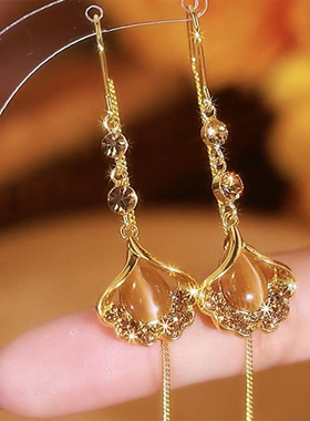 长款咖色猫眼石银杏叶耳线气质高级感耳环显脸瘦轻奢耳饰2024新款