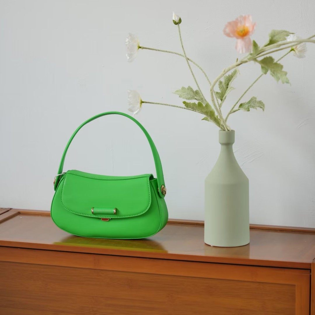 欧米OMI包包女2025新款时尚马卡龙手提包休闲链条斜挎包 商场同款