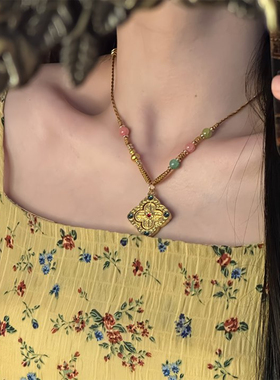 可旋转的~新中式古法四叶草金色项链女高级感气质夏季锁骨链颈链