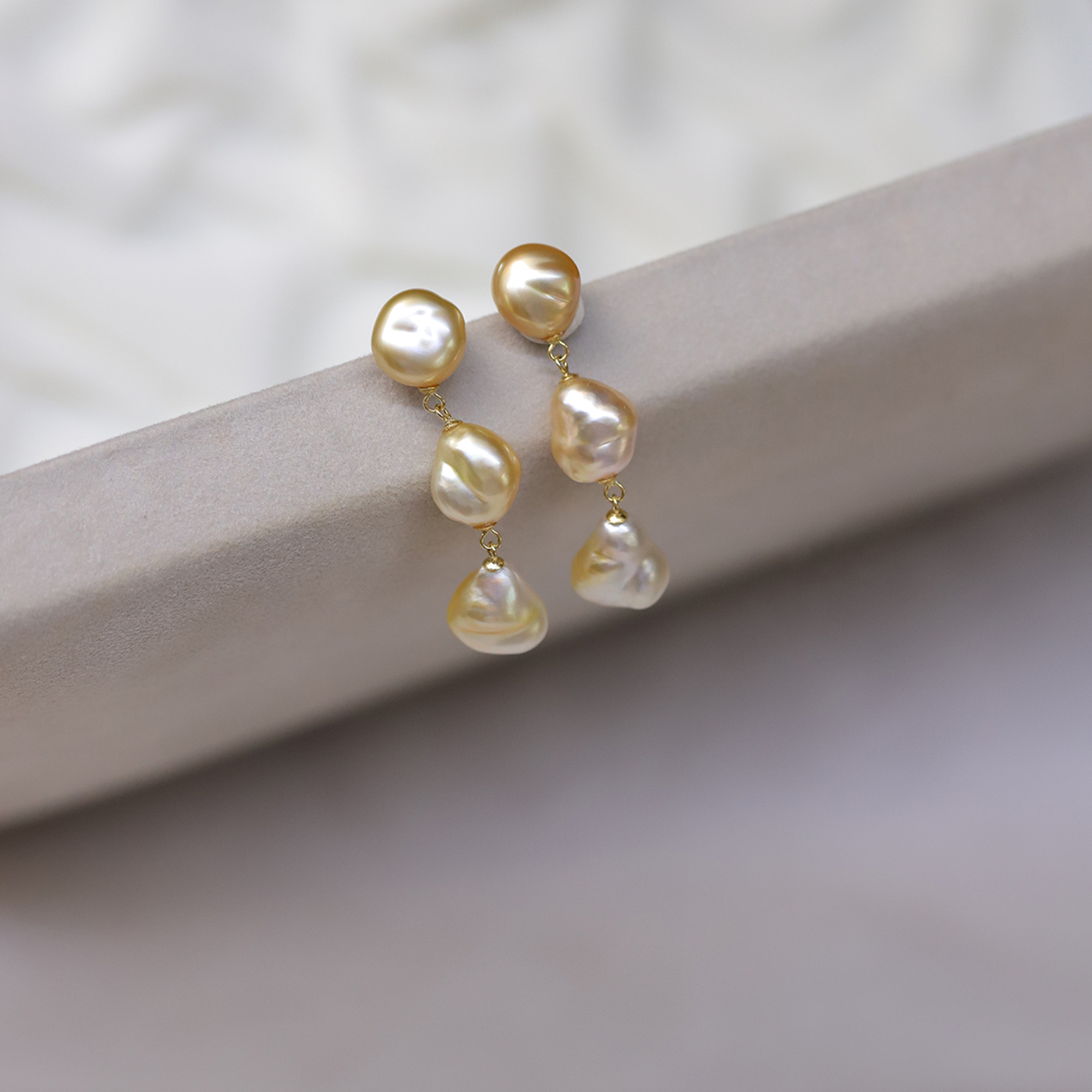 【鎏光絮语】南洋克旭天然无核野生珍珠三珠款18K金黑白金耳线,珠宝/钻石/翡翠,耳饰,淘宝优惠券,粉丝福利购,淘宝优惠卷