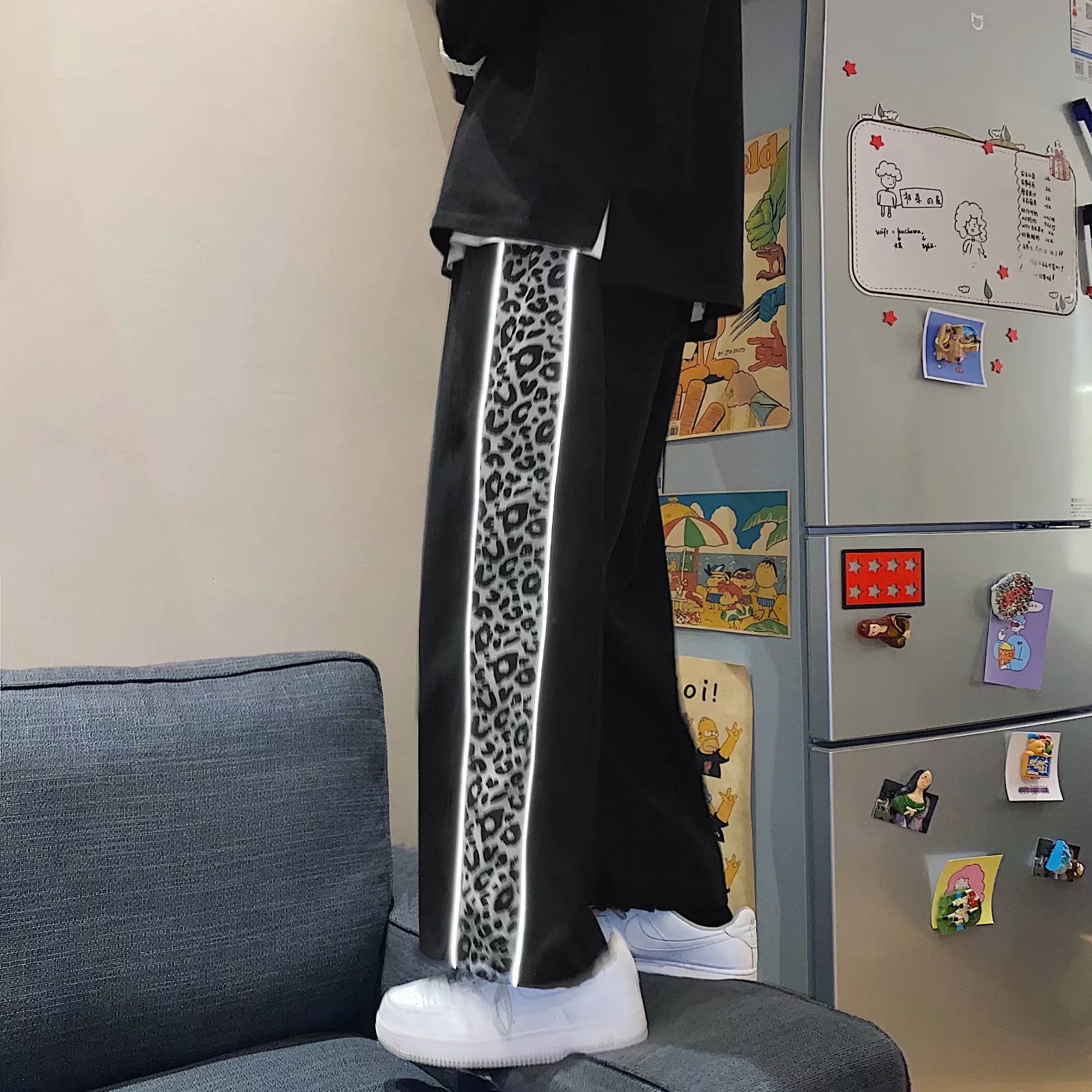 Reflective fashion leopard pants men's spring sports pants trend loose high street pants Hong Kong style fashion