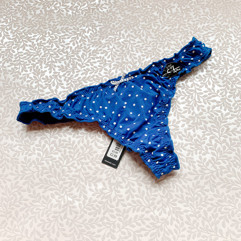 包邮荷叶边丁字裤女士低腰内裤t裤性感t-back无痕棉底宝蓝色圆点