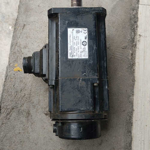 R88M-1L1K530T-BS2伺服电机，