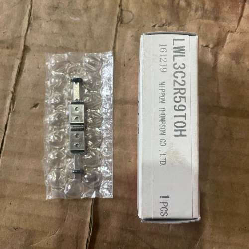 LWL3 LWL3C2R59TOH IKO微型滑块，新的，一
