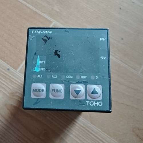 出一个TOHO东邦温控器TTM-004-R-A，制造，功