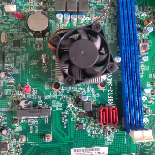 精英KBFT3-3MD主板集成E2500CPU,支持DDR3