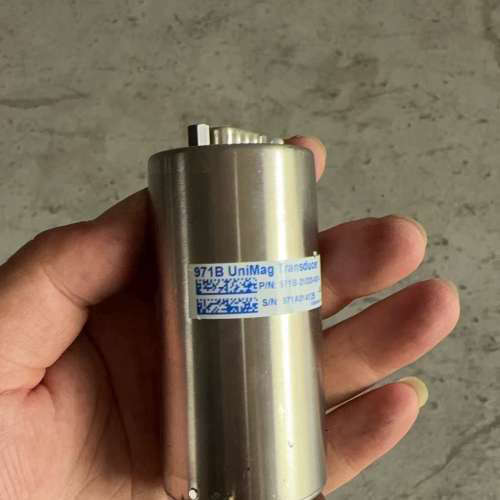 MKS 971B UniMag Transducer，型号为