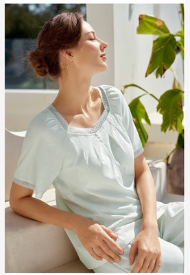 特惠伊维斯女舒适钻石领带胸垫短袖七分裤套装家居服睡衣10311148