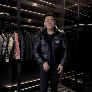 男士羽绒服冬季新款气质修身纯色简约加厚保暖时尚帅气潮流