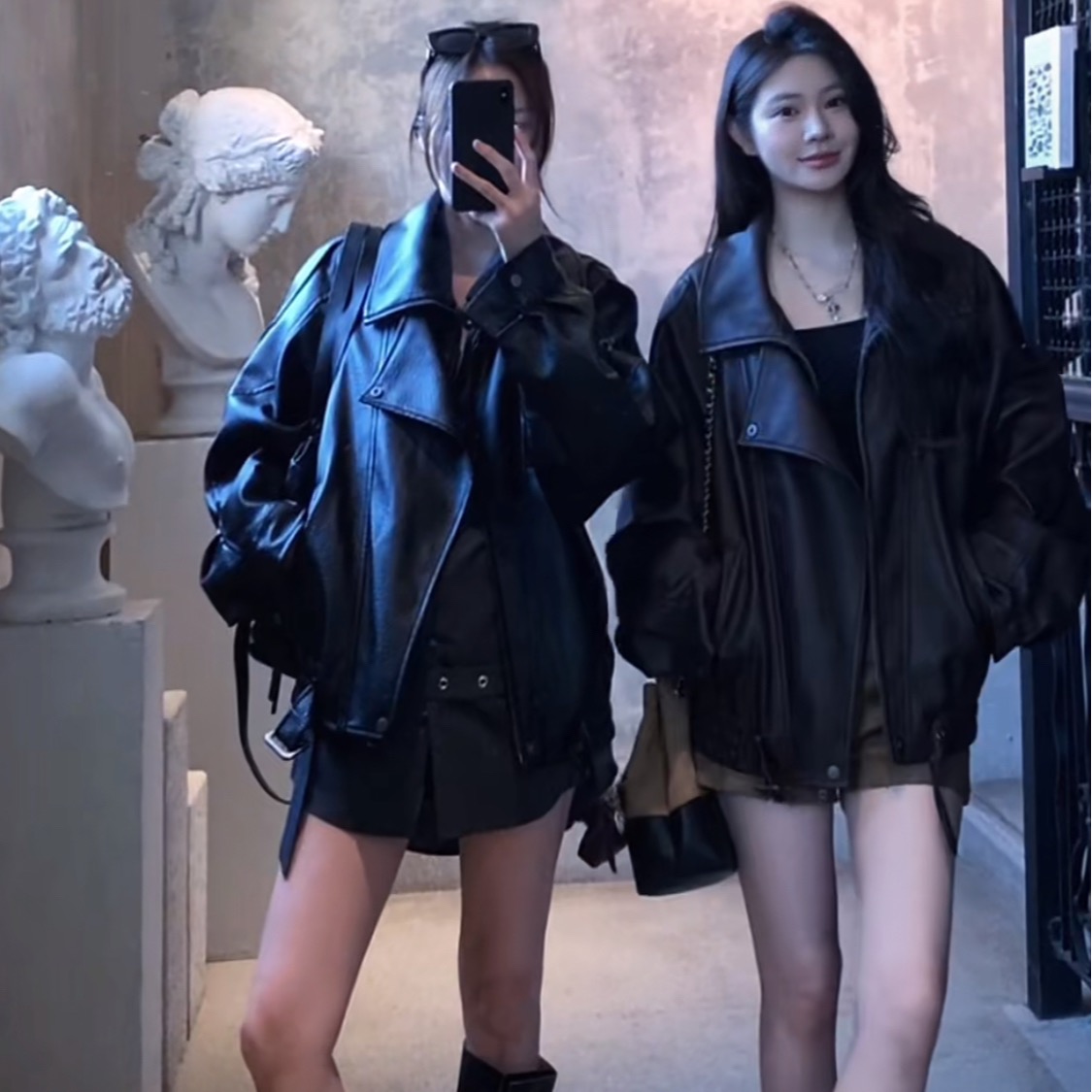 黑色皮衣外套女2025新款秋季酷飒风独特超好看机车复古夹克