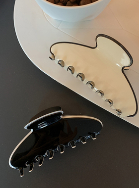 奶白拼色 ins小香风大号抓夹女新款高级感 法式盘发鲨鱼夹