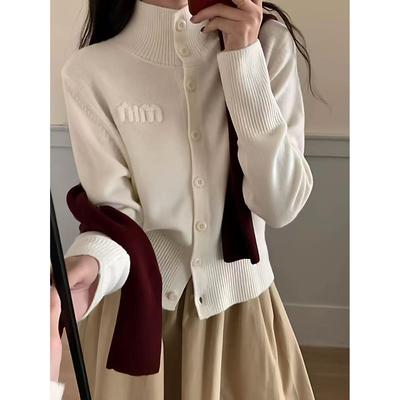 100%羊毛字母刺绣立领针织开衫