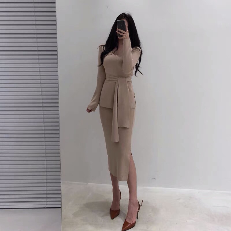 三小姐的咖啡网红毛衣套装裙女神2026新款秋季女两件套半身裙套装