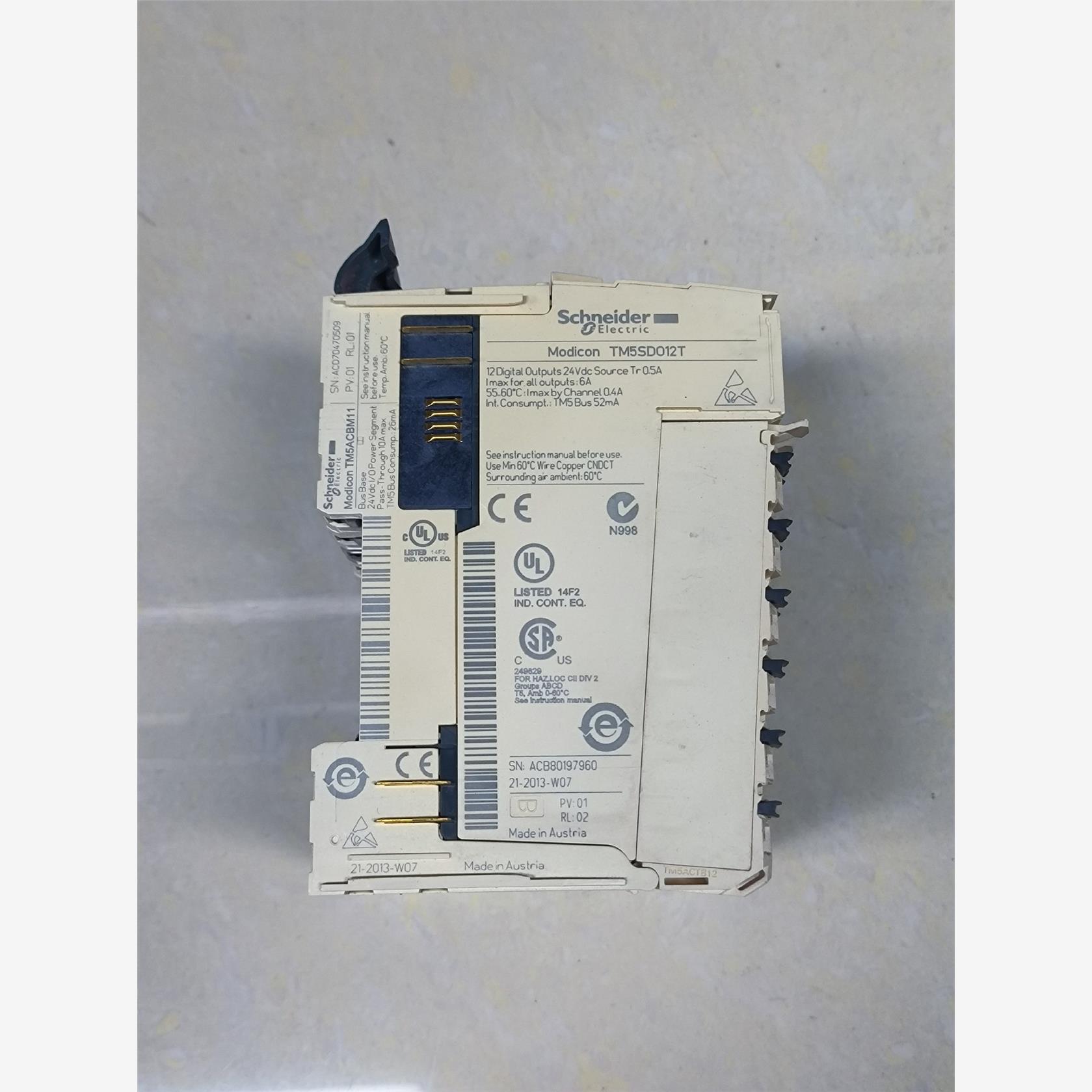 施耐德PLC模块：TM5SDO12
