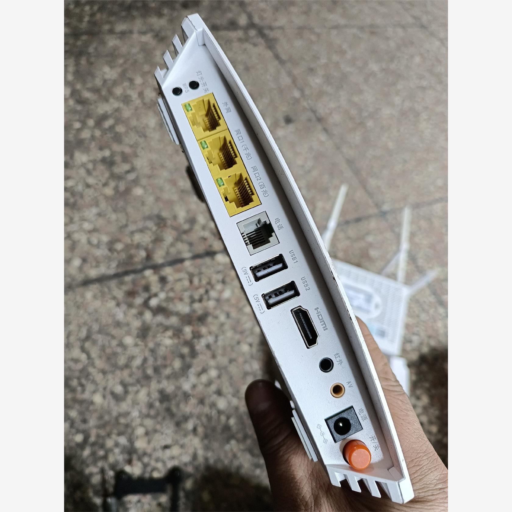 融合网关D801L-s，边缘路由器。