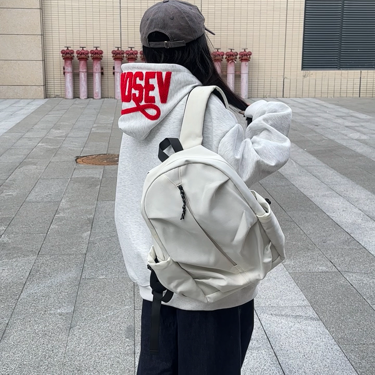 HandSeven小众独特设计感撞色刺绣上衣2025秋冬新款宽松连帽卫衣