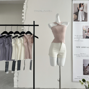 无袖 2026新款 温柔沼泽交叉扭结挂脖针织背心设计感修身