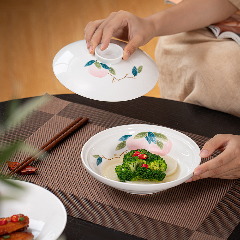 釉下彩陶瓷景德镇家用水蜜桃图