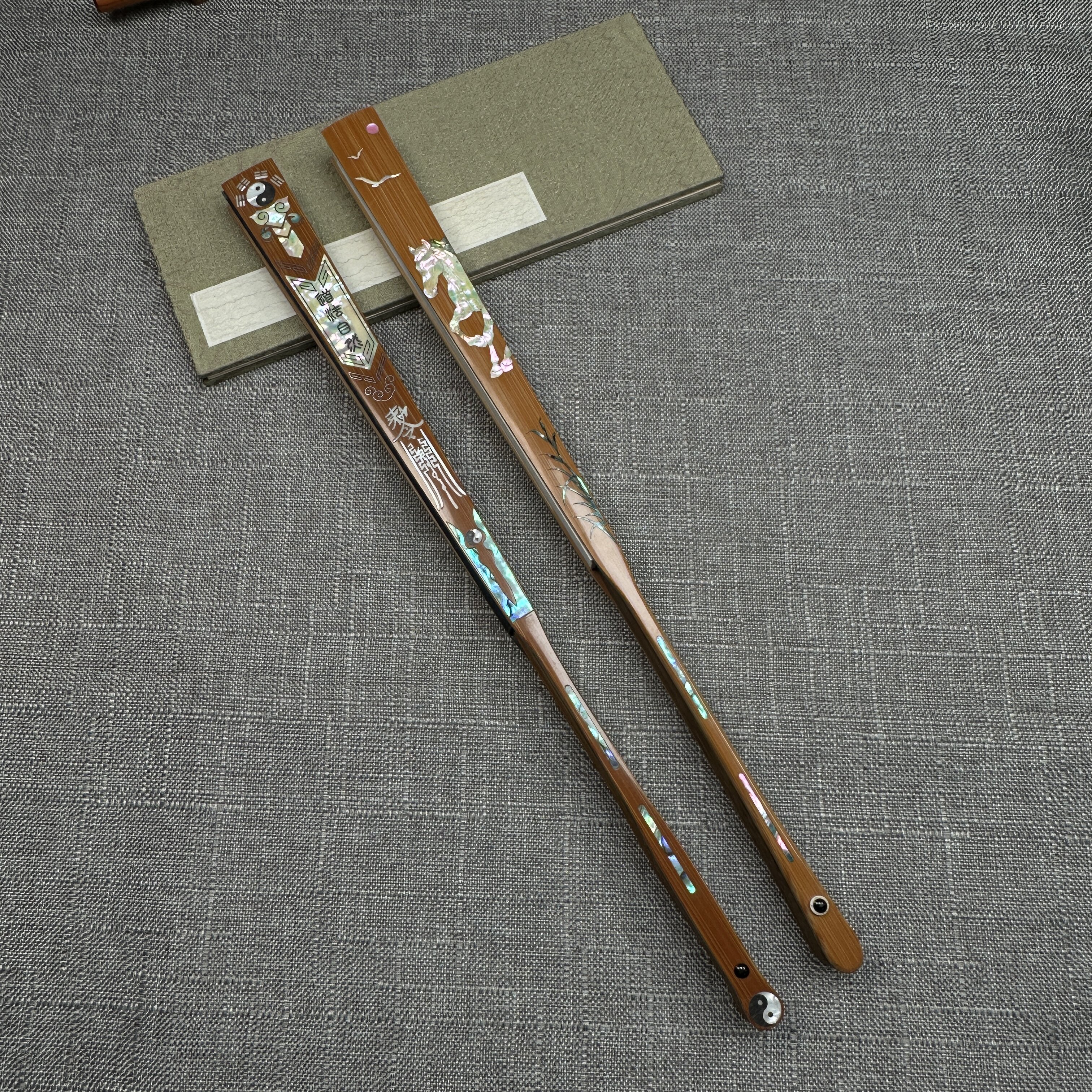 沉韵阁老玉竹名师大小骨镶螺钿折扇9.5寸16方古风折扇手工三合青