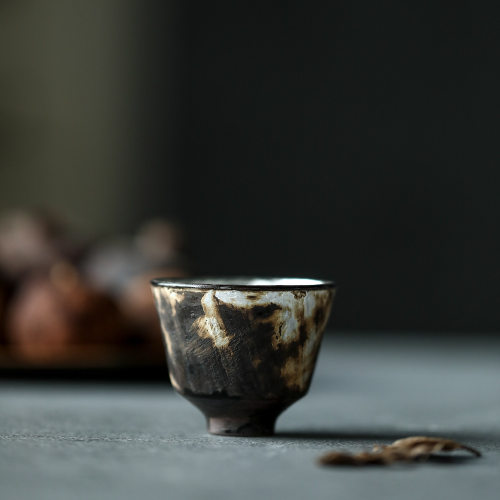 化妆土剔刻小茶杯 酒杯 鎏银刻印杯民俗朴拙陶胎晴先生手作陶瓷