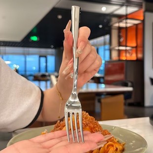 不锈钢叉子高级感餐叉高端西餐意面餐叉家用304饭叉牛排叉沙拉叉