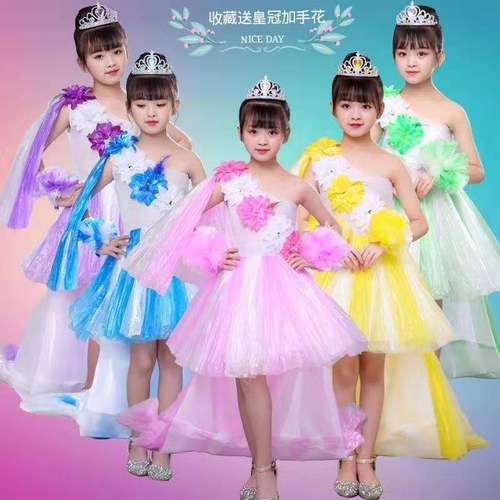 diy塑料袋手工创意亲子时装走秀