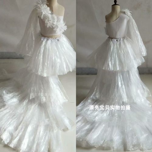 儿童成人环保服装亲子手工制作塑料袋拖尾环保时装秀母女装表演服