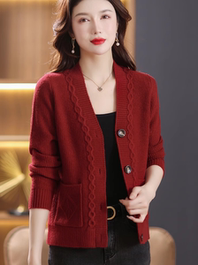 鄂尔多斯市羊毛开衫女中年妈妈春秋短款毛衣外套小个子外搭针织衫