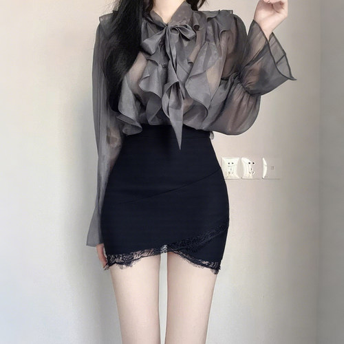 黑色短裙女半身裙秋季新款蕾丝拼接不规则OL职业性感百搭一步裙
