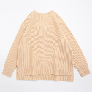 原240 肤粉色V领坑条纹前短后长两侧开叉设计秋冬羊毛混纺毛衣