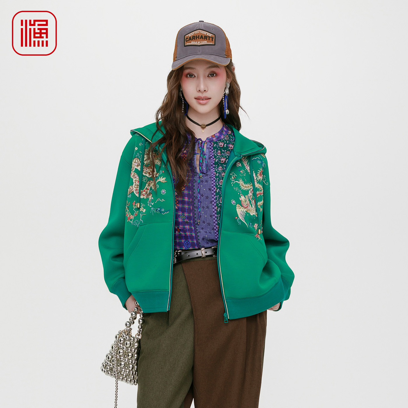 渔牌2025秋冬新款连帽休闲短款绣花卫衣外套女装拉链上衣FGHC3087