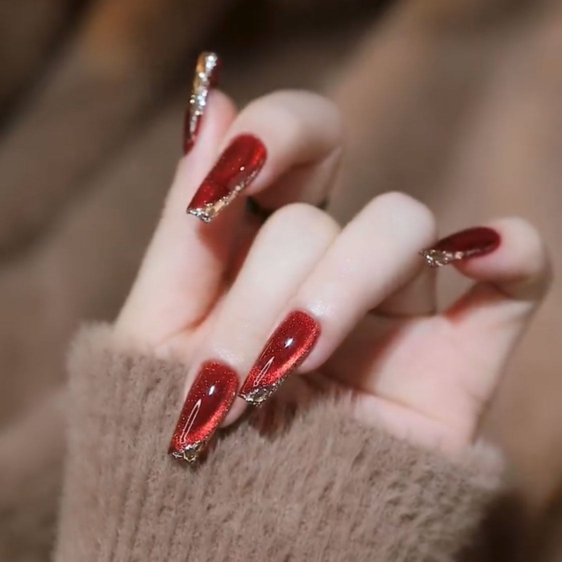 朱老师手工穿戴甲秋冬红宝石猫眼超显白高级新娘甲成品假指甲贴片,彩妆/香水/美妆工具,穿戴甲/甲片,淘宝优惠券,粉丝福利购,淘宝优惠卷