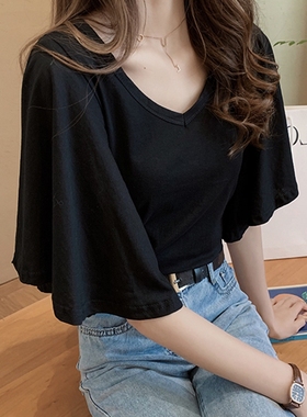 特加大码女装300斤小众设计感短袖t恤夏季胖mm240宽松V领纯色上衣