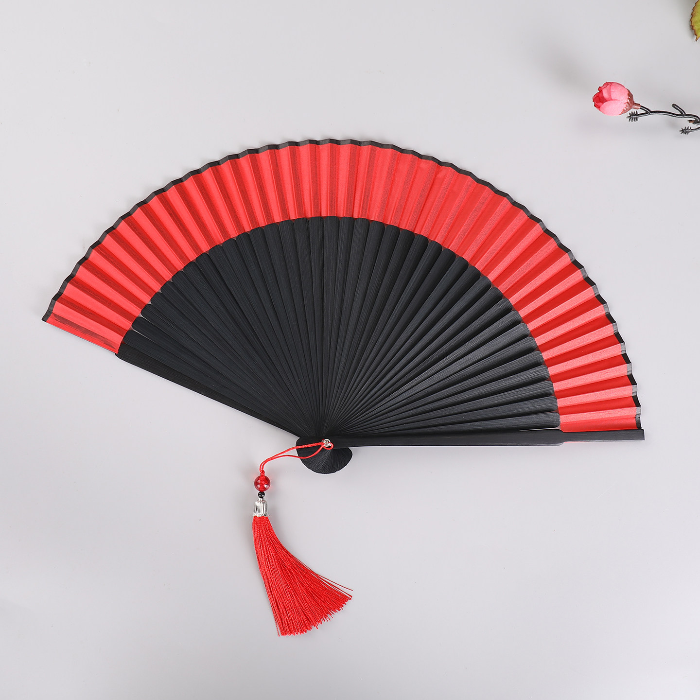 扇子纯色渐变女折扇结婚旗袍马面裙新中式折叠中国风寄明月舞蹈扇,居家日用,扇子,淘宝优惠券,粉丝福利购,淘宝优惠卷