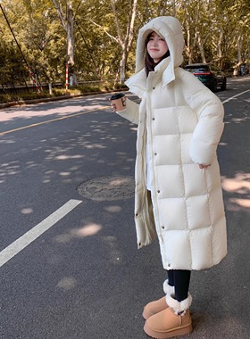 羽绒服女2025新款云朵泡芙中长款白鸭绒宽松过膝加厚连帽冬季外套