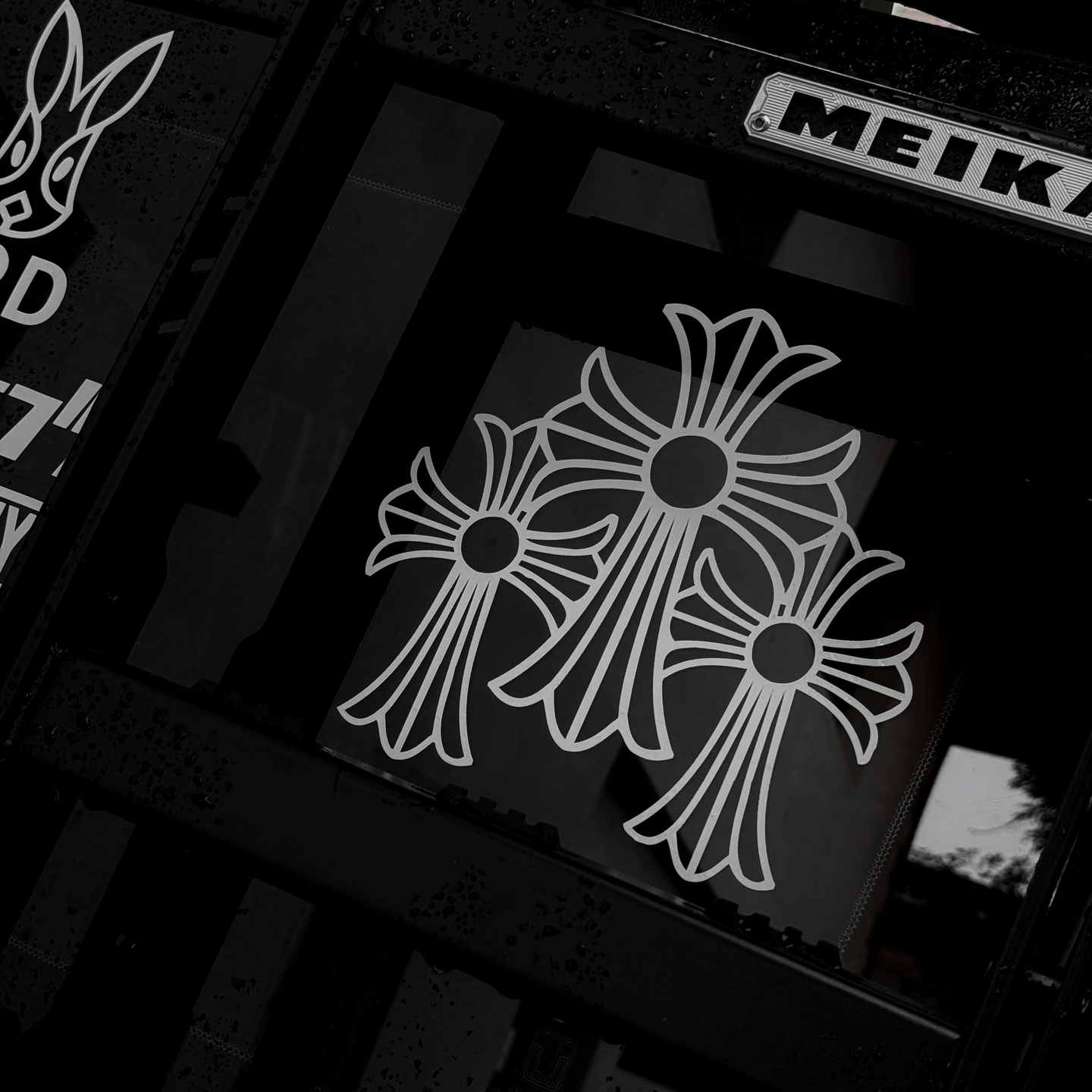 十字架车贴个性创意汽车贴纸高级感车身装饰贴暗黑系拉花风挡贴