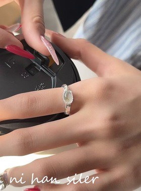 镶嵌七彩绚丽宝石戒指纯银冷淡风