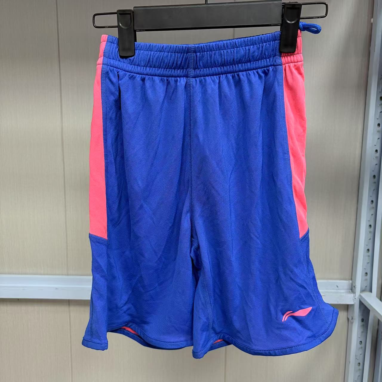 《购买前看详情B品》李宁童装夏季常规款速干运动短裤YAPM005
