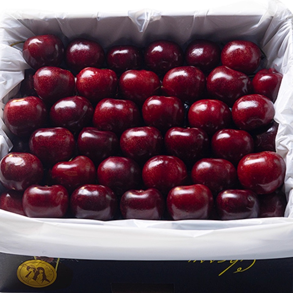 车厘子 智利进口 黑车纯冰 脆甜爽口  SANTINA 2斤装 拍2份送礼盒