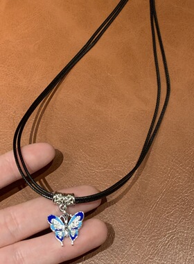 优雅复古银色双层复古蝴蝶立体双层蝶翼设计蝴蝶细腻纹路复古风