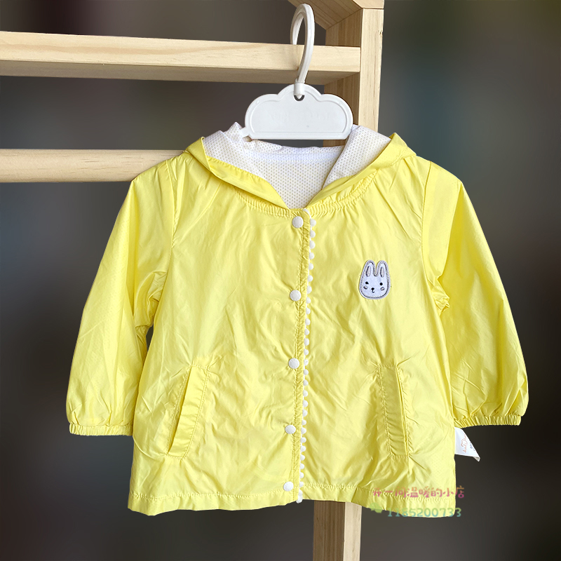 卡迪熊春秋款女童可爱百搭外套女宝宝风衣外套女孩对开上衣