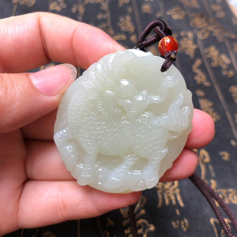 天然和田玉五行缺火证书吊坠