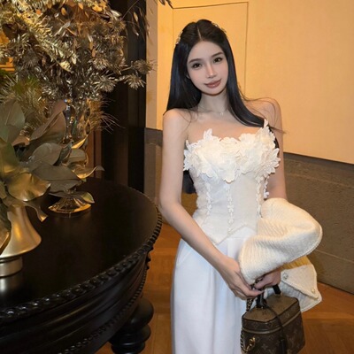 SHINESTING 纯欲风立体花瓣抹胸上衣女收腰显瘦露肩无袖背心