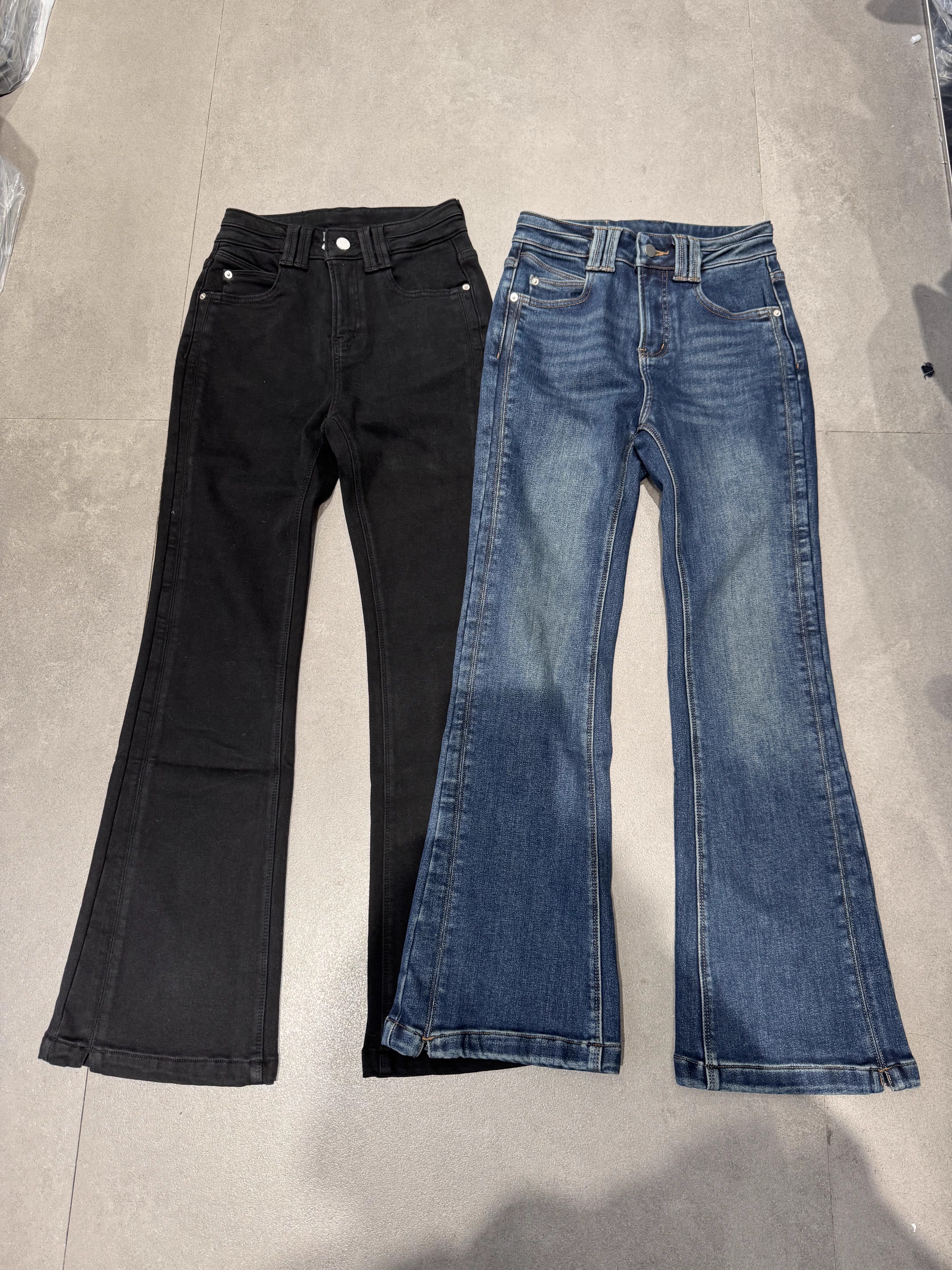 明星同款 欧货高腰显瘦百搭大长腿微喇牛仔裤 时尚显瘦喇叭裤潮