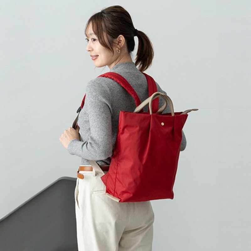 日本双肩包轻奢通勤尼手提包尼龙防水轻便女包背包学生书包大容量