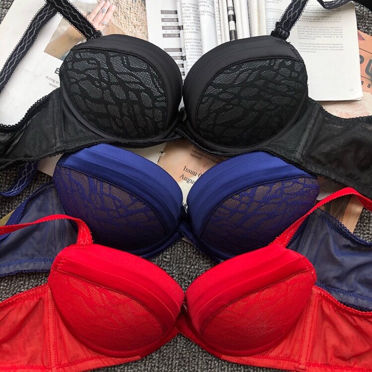 凯诗*内衣a罩杯小胸聚拢有钢圈定型文胸可拆卸肩带女士胸罩三排扣